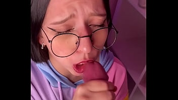 Asian college girl with glasses gives sloppy blowjob after class